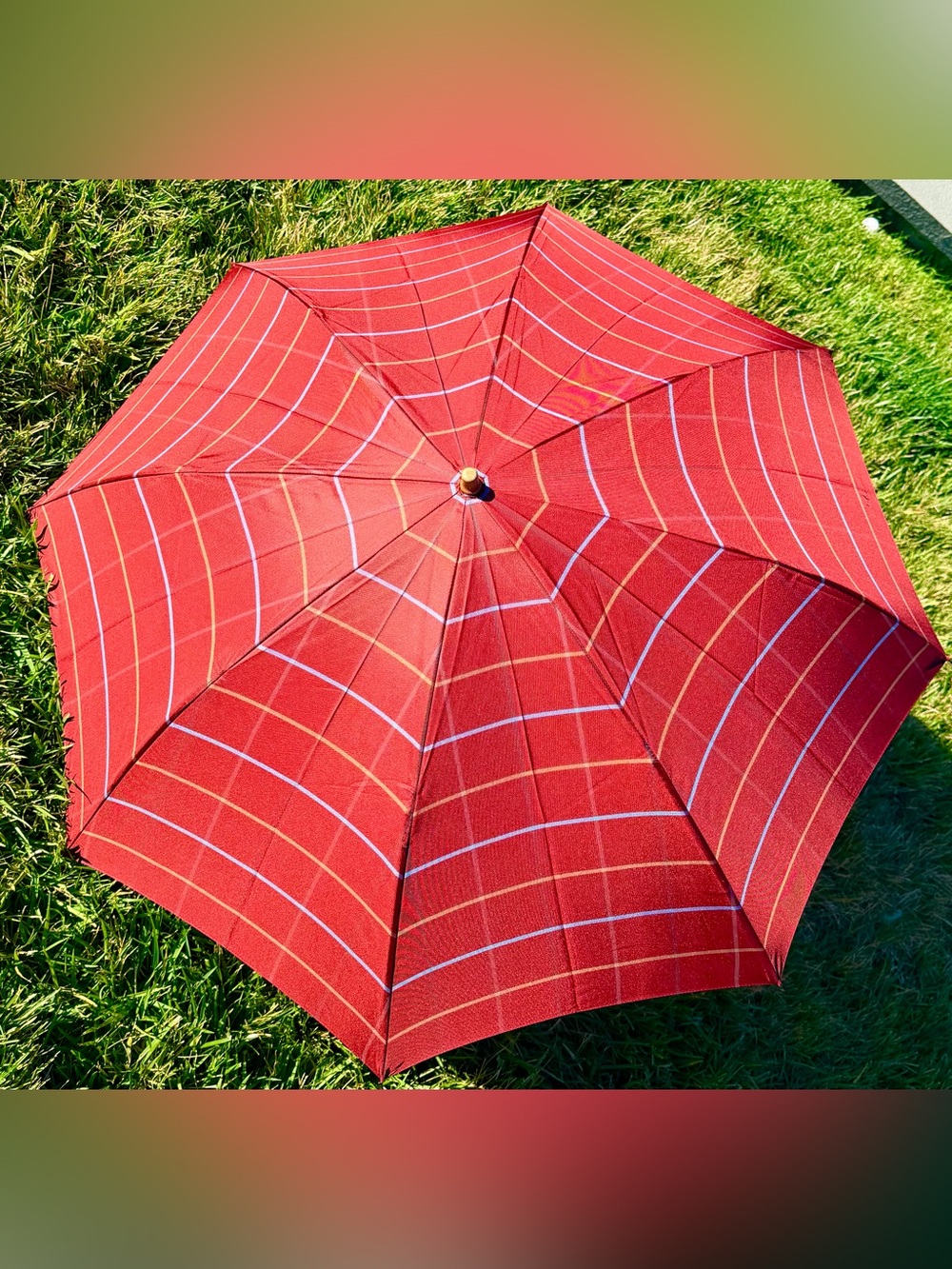 BURBERRYS Vintage Red Plaid Folding Umbrella Wood Handle + Sleeve